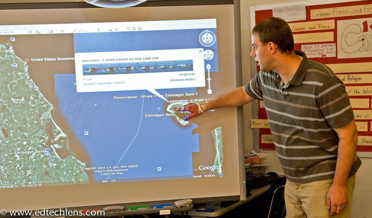 Teacher Guiding a Virtual Field Trip Teacher Guiding Virtual Field Trip Websites for Classroom Science EdTech